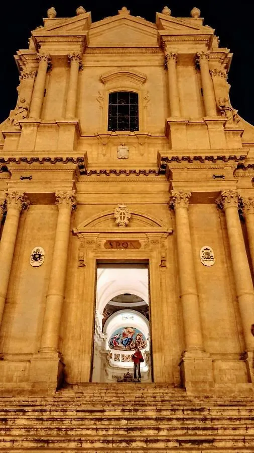 Shauri Glamping Hotel Noto Luxury tent